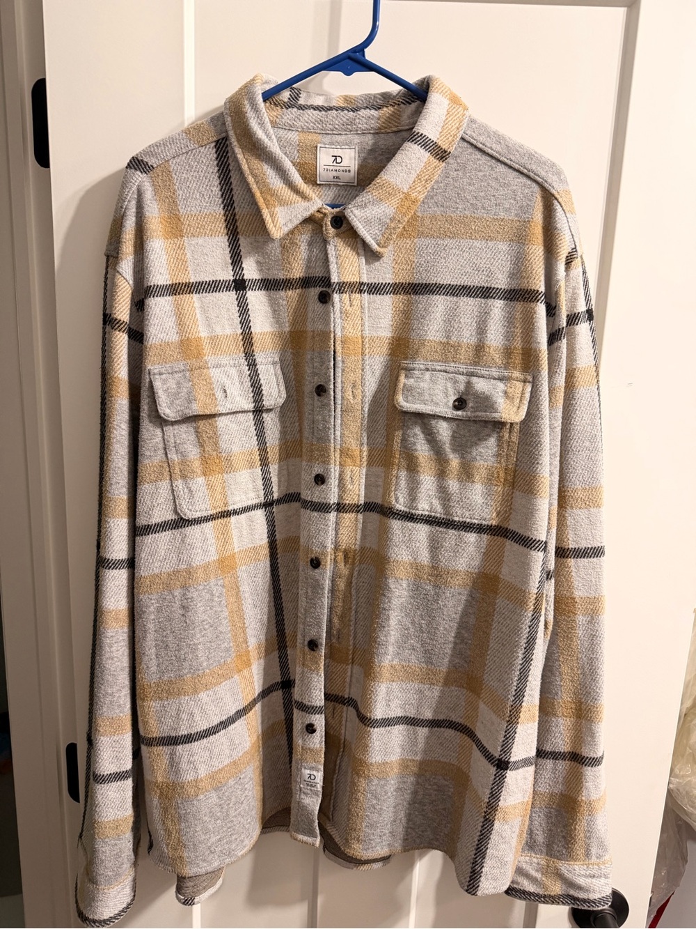 7 Diamonds Lightweight Plaid Shirt Jacket in Gray and Mustard